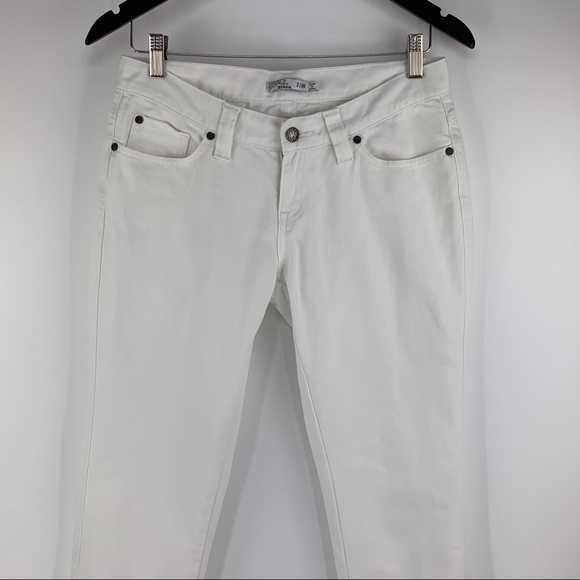 prAna Honour White Denim Boyfriend Fit Jeans, 2 - Picture 5 of 15